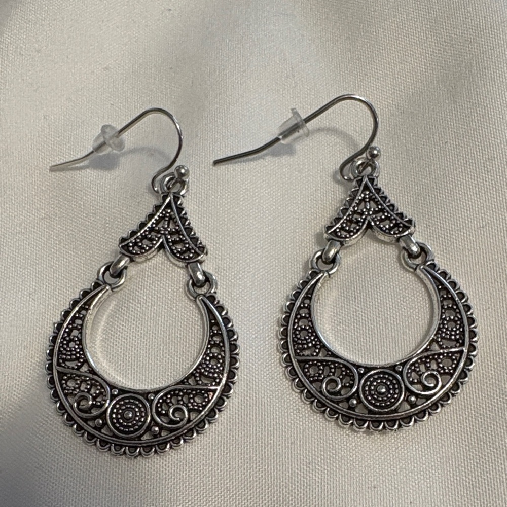 Elegant Silver Hoop Earrings